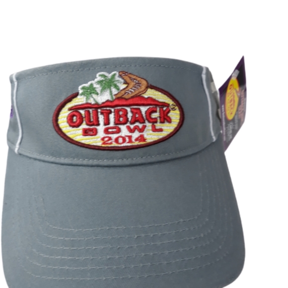Nat SunNWT Outback Bowl 2014 Iowa vs LSU visor cap - Picture 2 of 12